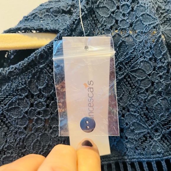 Nwt Navy long sleeves dress from Francesca's size large - Picture 3 of 4